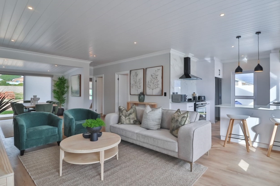 3 Bedroom Property for Sale in Klein Brak Western Cape